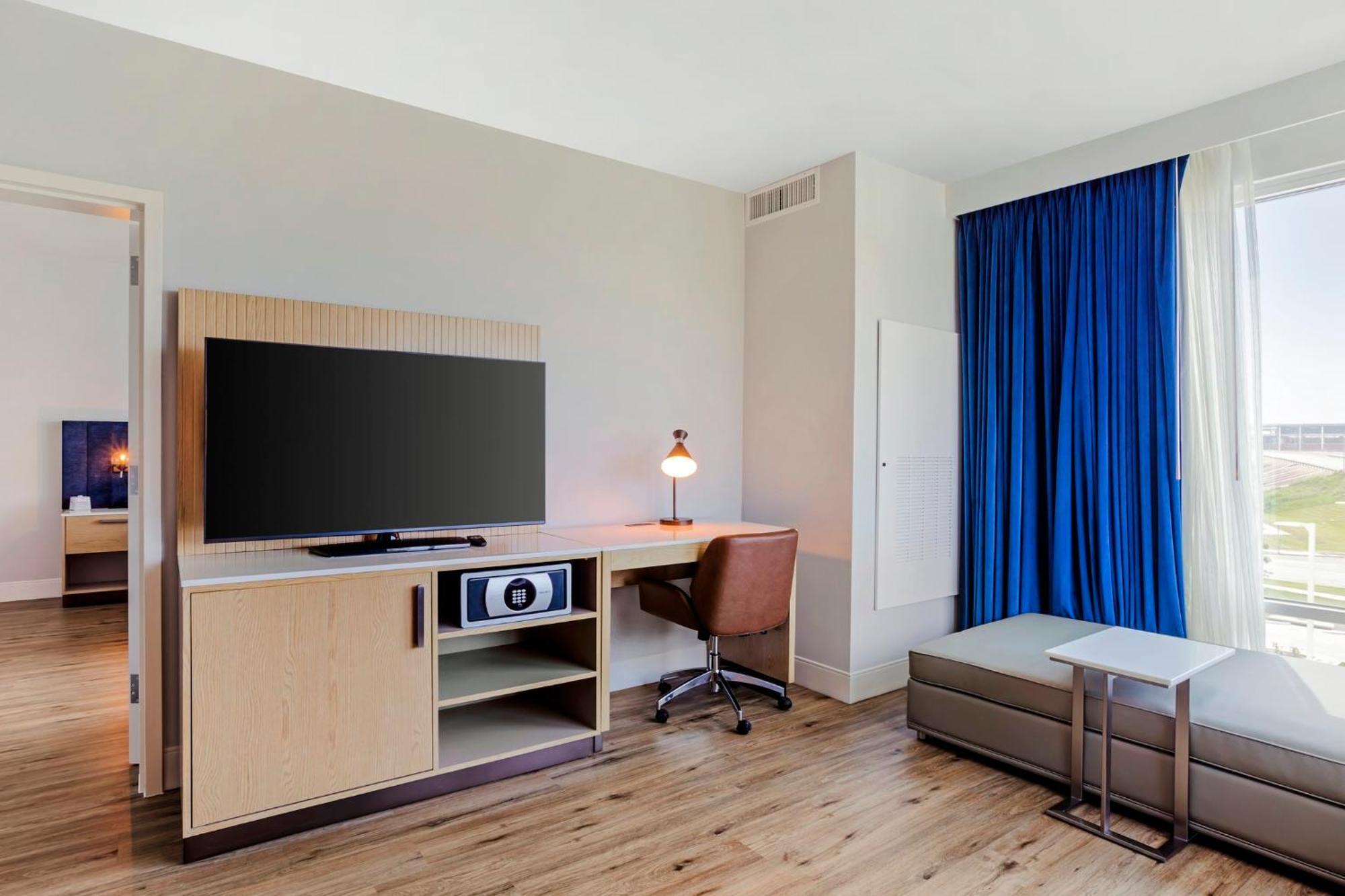 Even Hotel Waco - University Area By Ihg Exterior photo