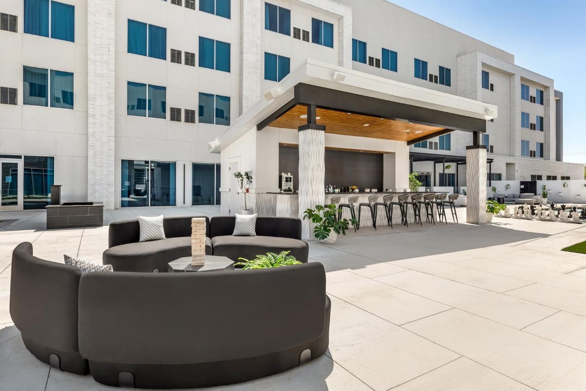 Even Hotel Waco - University Area By Ihg Exterior photo